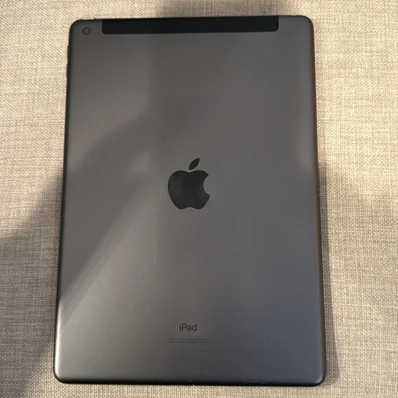 🎉HP🎉Apple I Pad 7th Generation Cellular 32 Gig See All Pics - Picture 3 of 3